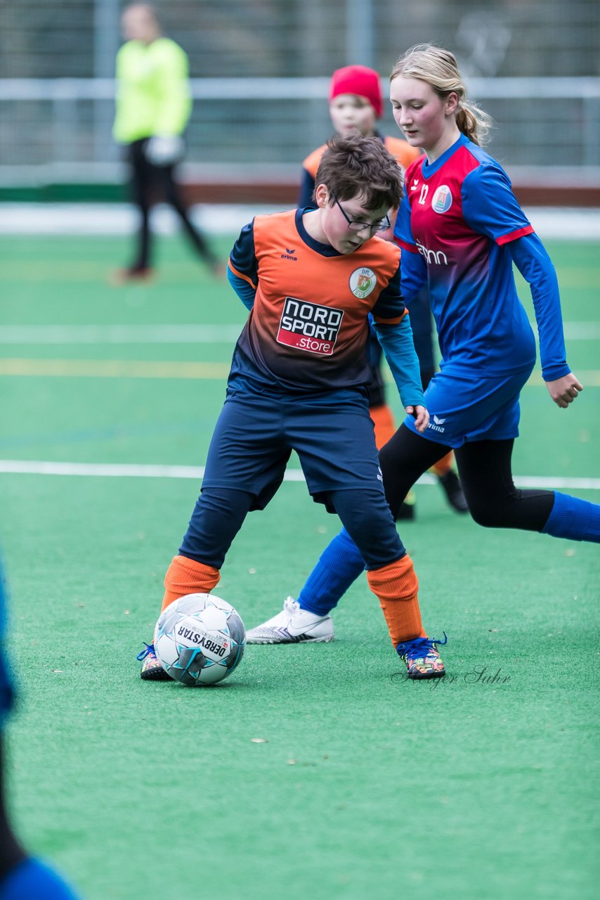 Bild 94 - wCJ VfL Pinneberg - mDJ VfL Pinneberg/Waldenau : Ergebnis: 1:3